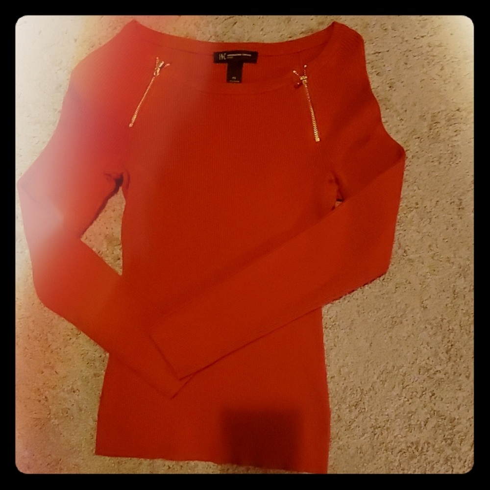 Long sleeve petite red shirt
